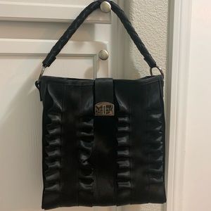 Harvey’s Classic Black Seatbelt Purse